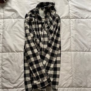 Womens L button down polyester spandex flannel shirt